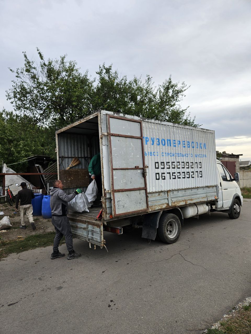 Вывоз старого хлама на свалку Запорожье