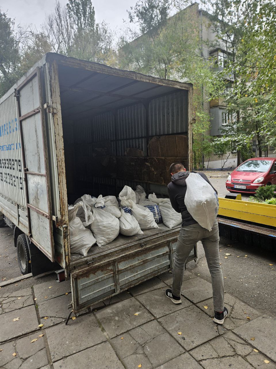 Вывоз строительного мусора в Запорожье